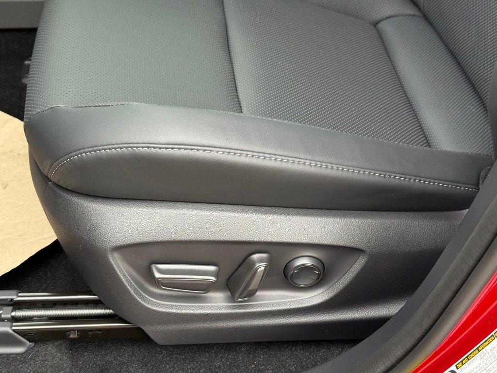 New 2026 Toyota Crown Platinum image 16