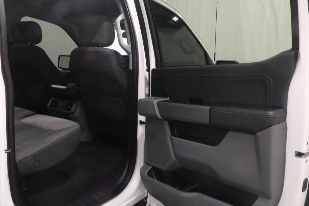 Used 2021 Ford F150 XLT w/ Equipment Group 302A High AWD/4WD image 17