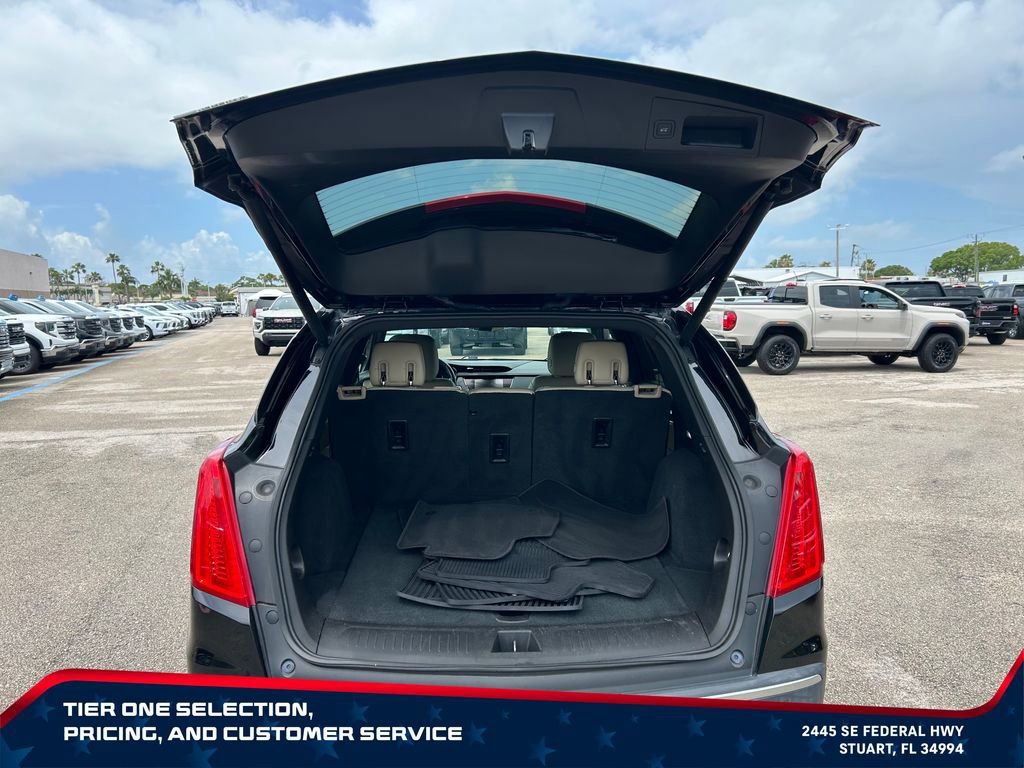 Used 2018 Cadillac XT5 FWD image 10