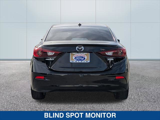 Used 2017 MAZDA MAZDA3 Touring w/ Popular Equipment Package image 4