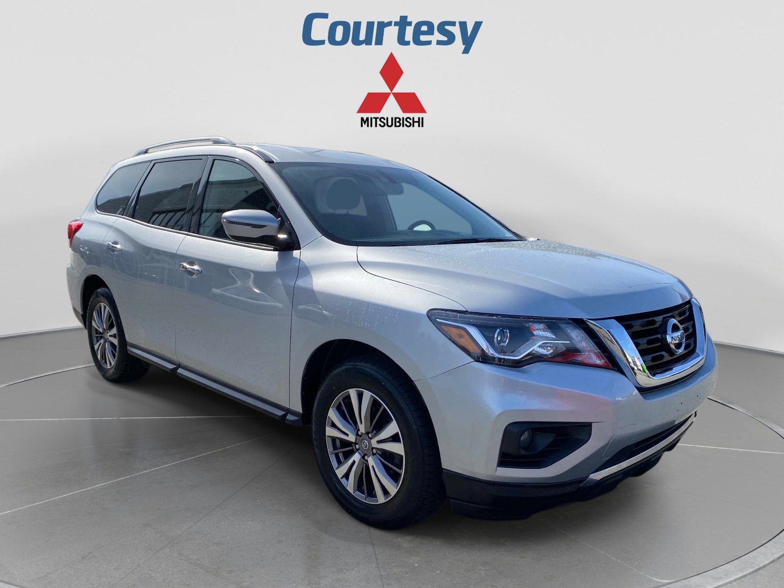 Used 2020 Nissan Pathfinder SV AWD/4WD image 6
