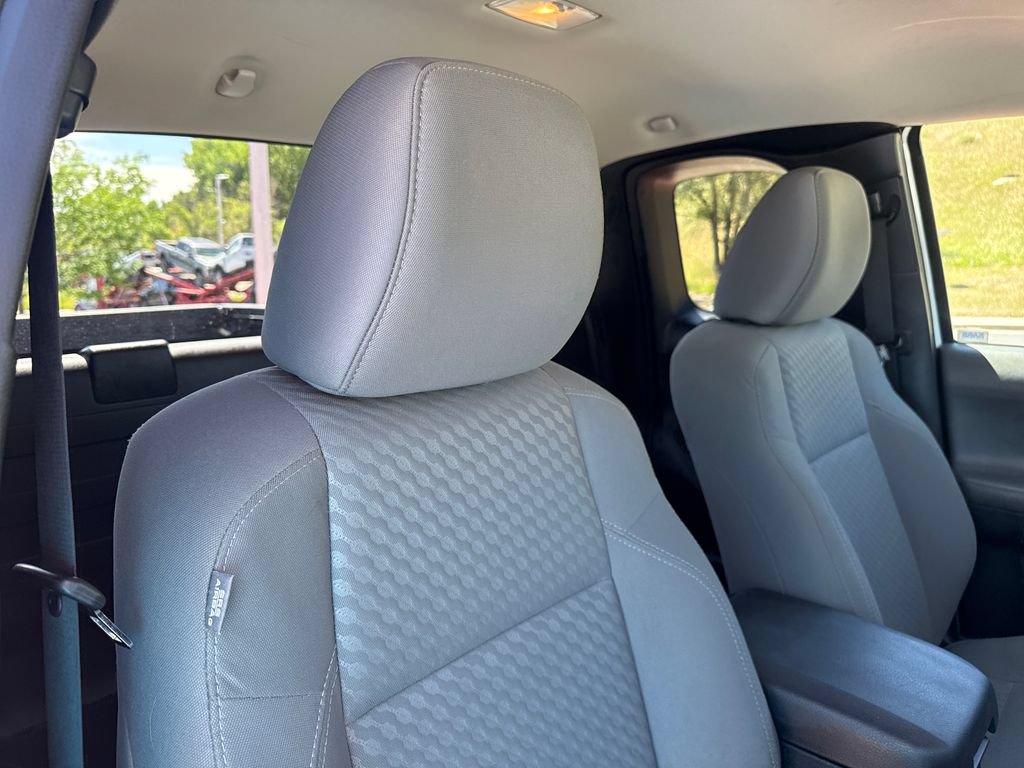 Used 2021 Toyota Tacoma SR RWD image 23