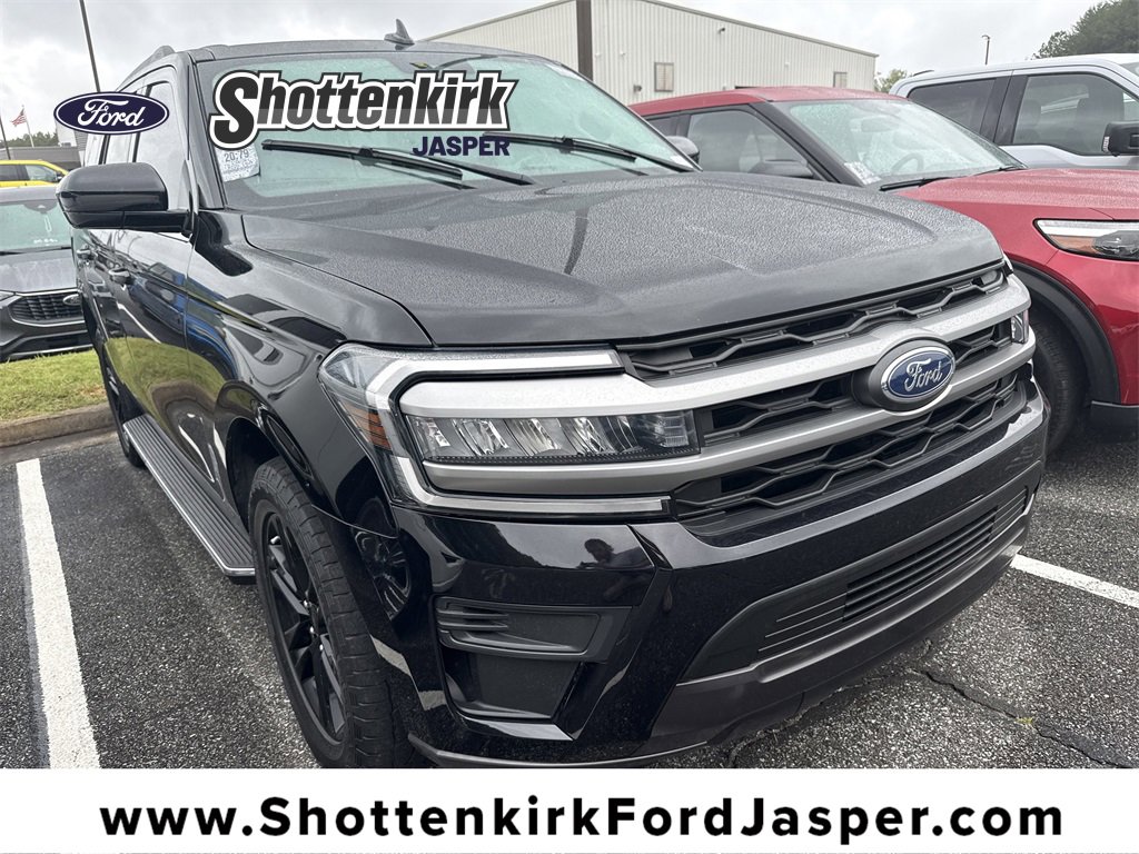 Used 2023 Ford Expedition XLT