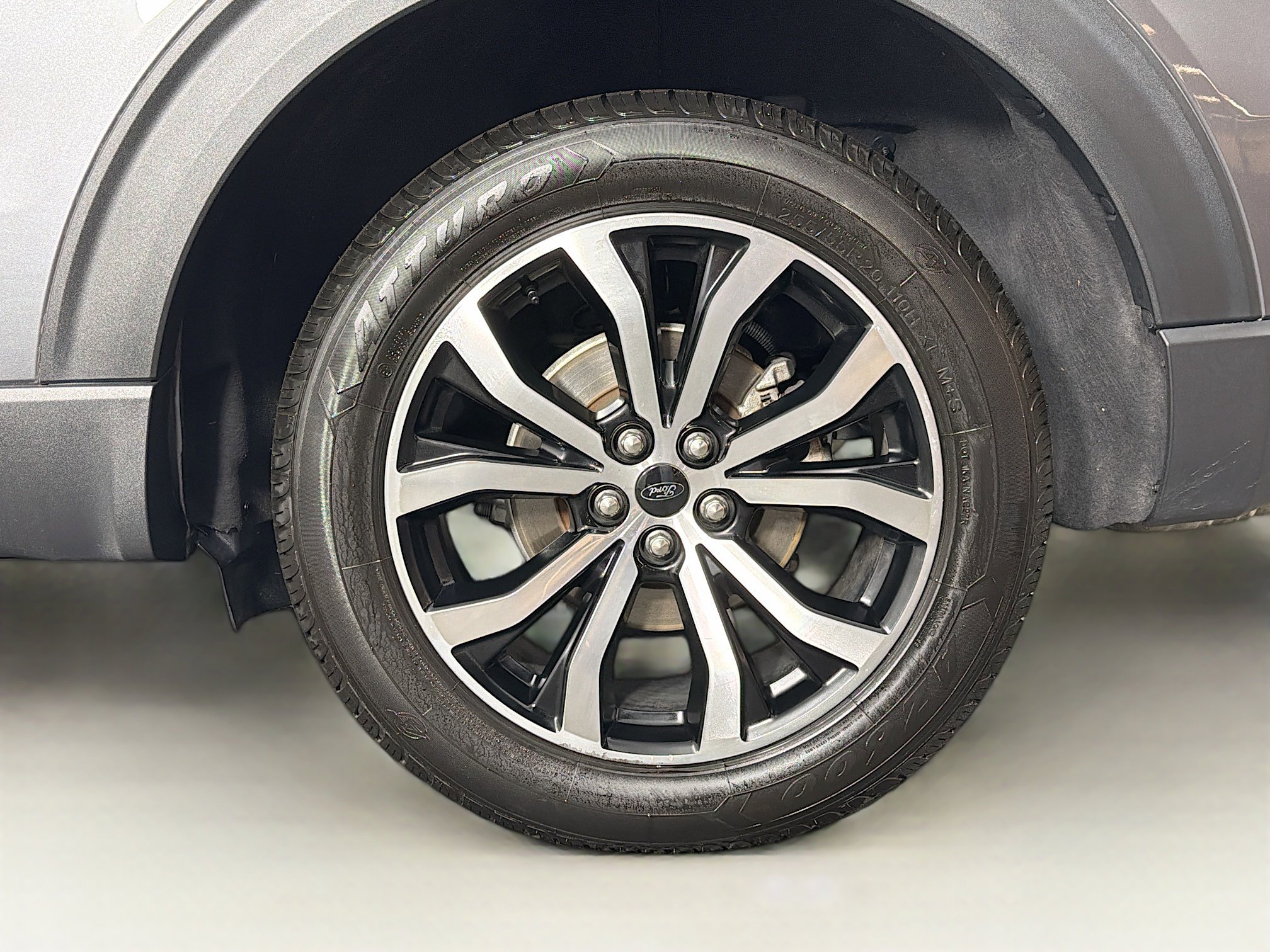 Used 2022 Ford Explorer ST-Line image 33