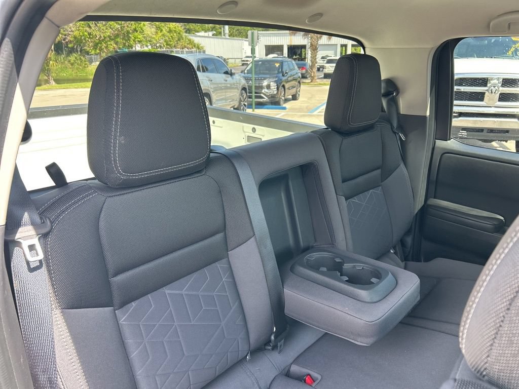 Certified 2025 Nissan Frontier SV AWD/4WD image 49