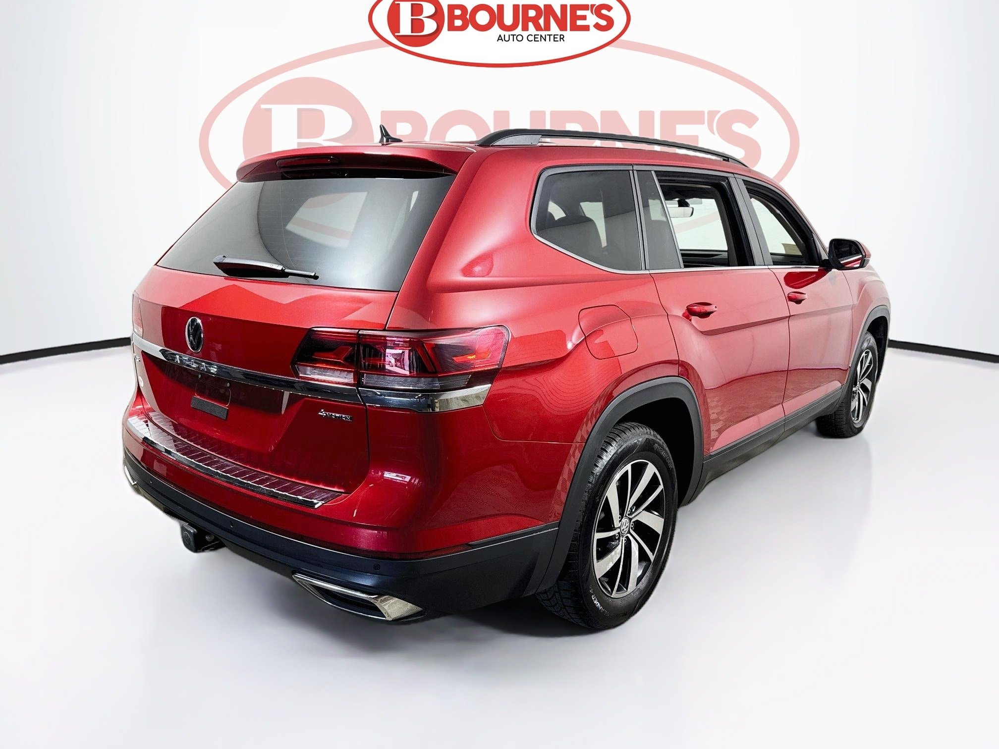Used 2023 Volkswagen Atlas SE w/ Panoramic Sunroof Package AWD/4WD image 11