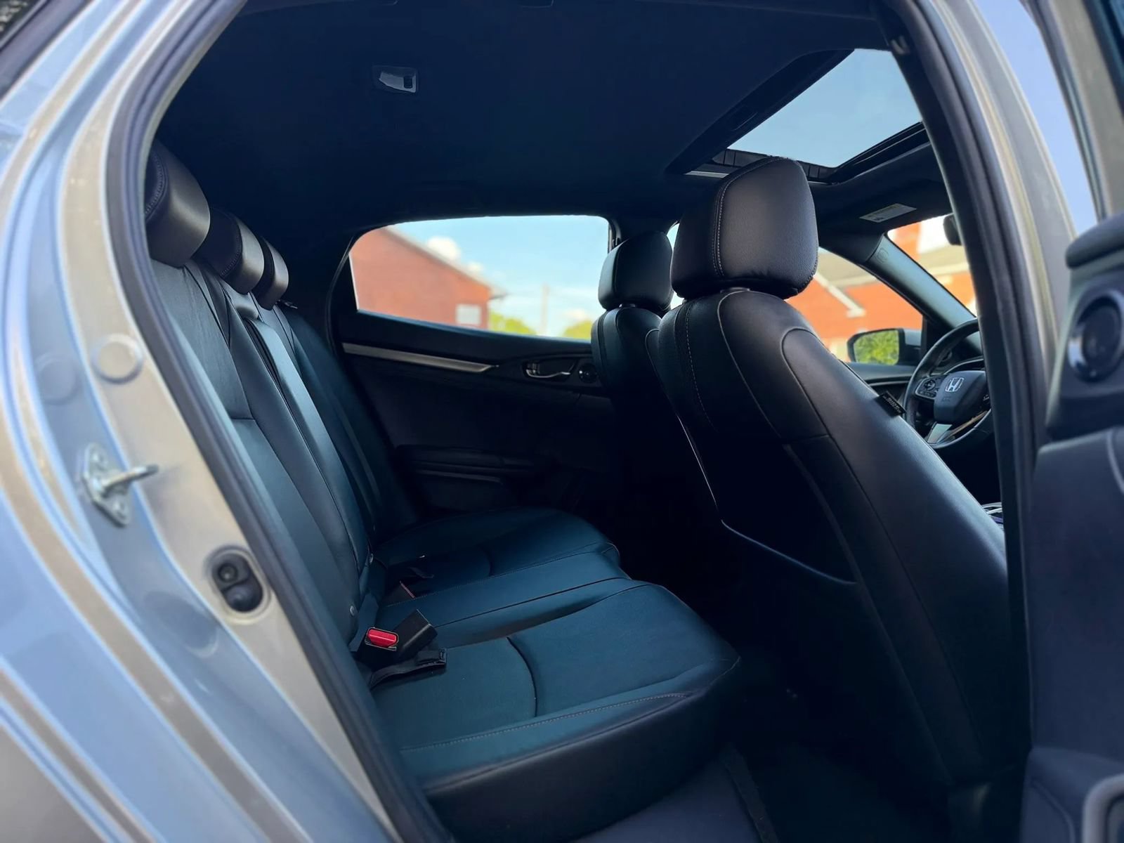 Used 2020 Honda Civic EX-L image 12