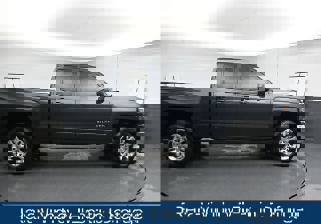 Used 2019 Chevrolet Silverado 1500 LT w/ All Star Edition image 12