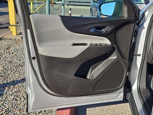 Used 2019 Chevrolet Equinox LS w/ LS Convenience Package FWD image 21
