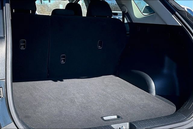 Used 2024 Kia Sportage LX image 29