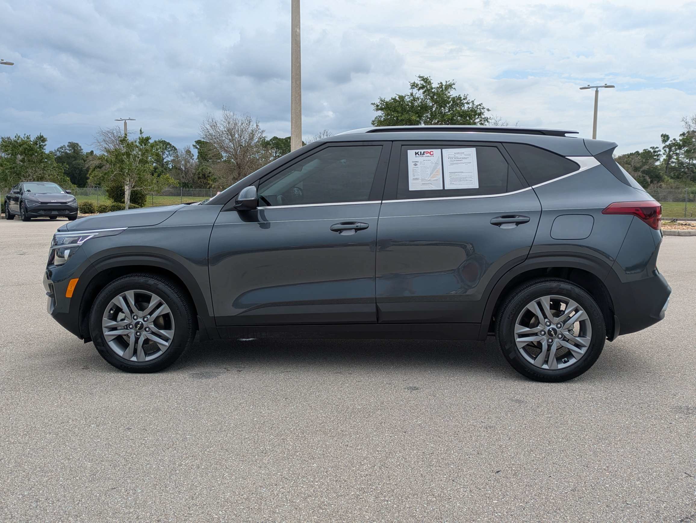 Certified 2023 Kia Seltos S FWD image 8