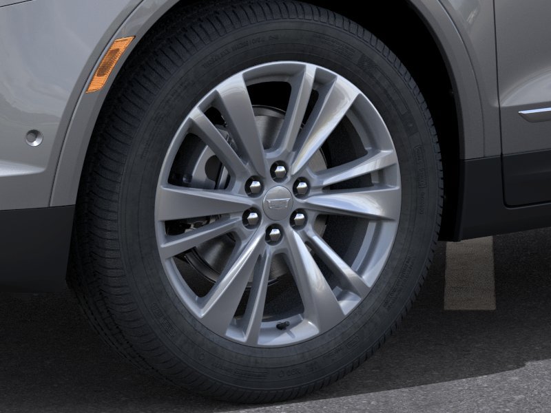 New 2026 Cadillac XT5 Premium Luxury w/ Driver Assist Package FWD image 9