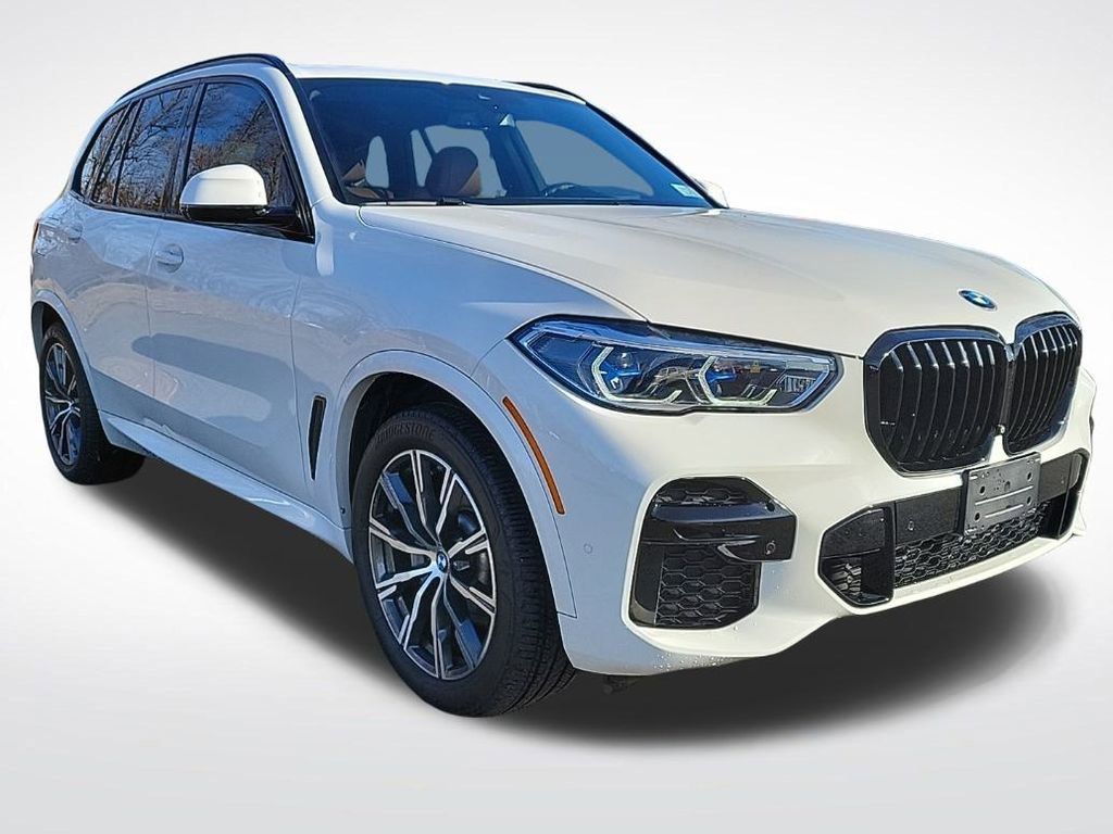 Used 2022 BMW X5 xDrive40i w/ M Sport Package image 6