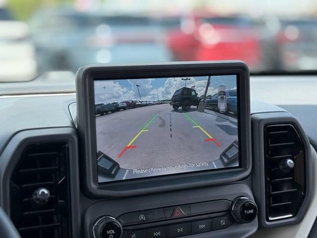 Certified 2023 Ford Bronco Sport Heritage w/ Heritage Convenience Package AWD/4WD video 3