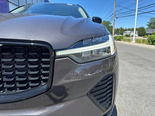 Certified 2025 Volvo XC60 B5 Plus AWD/4WD image 8