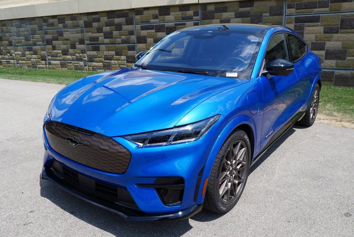 New 2025 Ford Mustang Mach-E GT w/ Bronze Appearance Package image 9