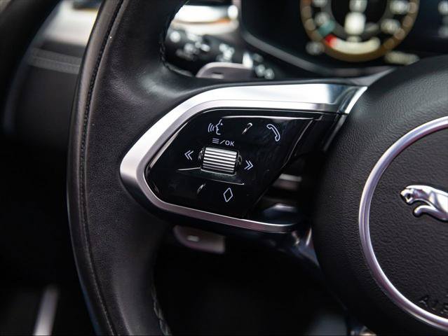 Used 2024 Jaguar F-PACE R-Dynamic S AWD/4WD image 21