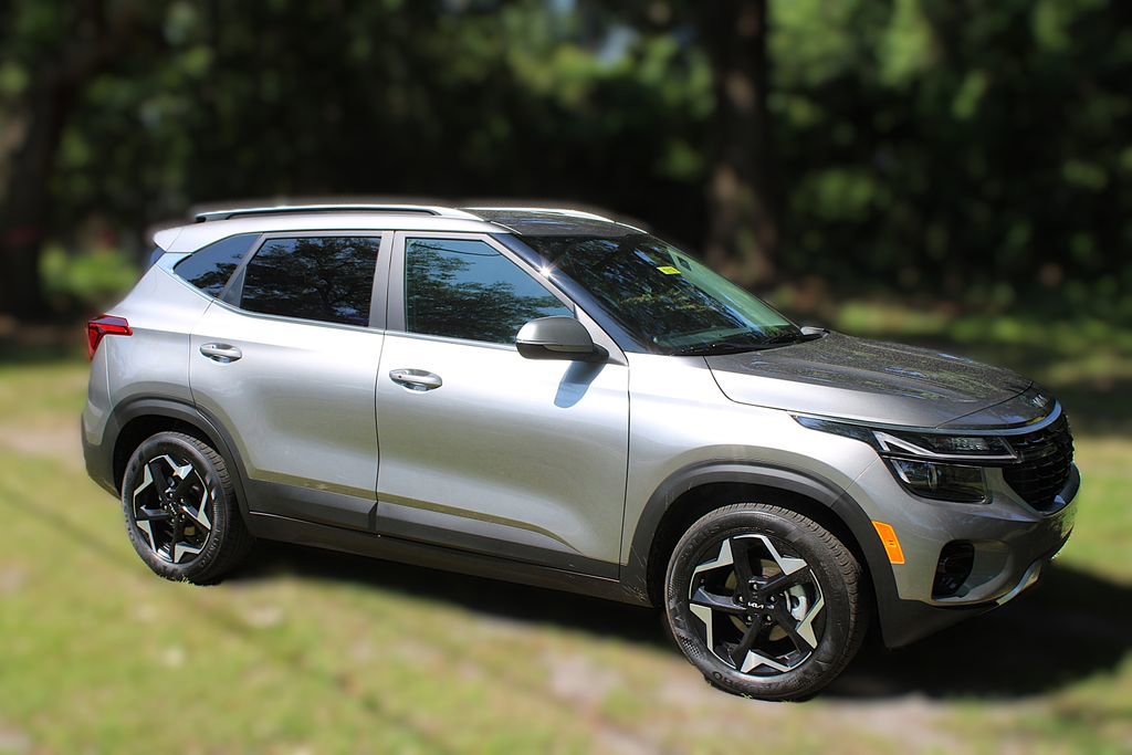 New 2026 Kia Seltos EX image 4