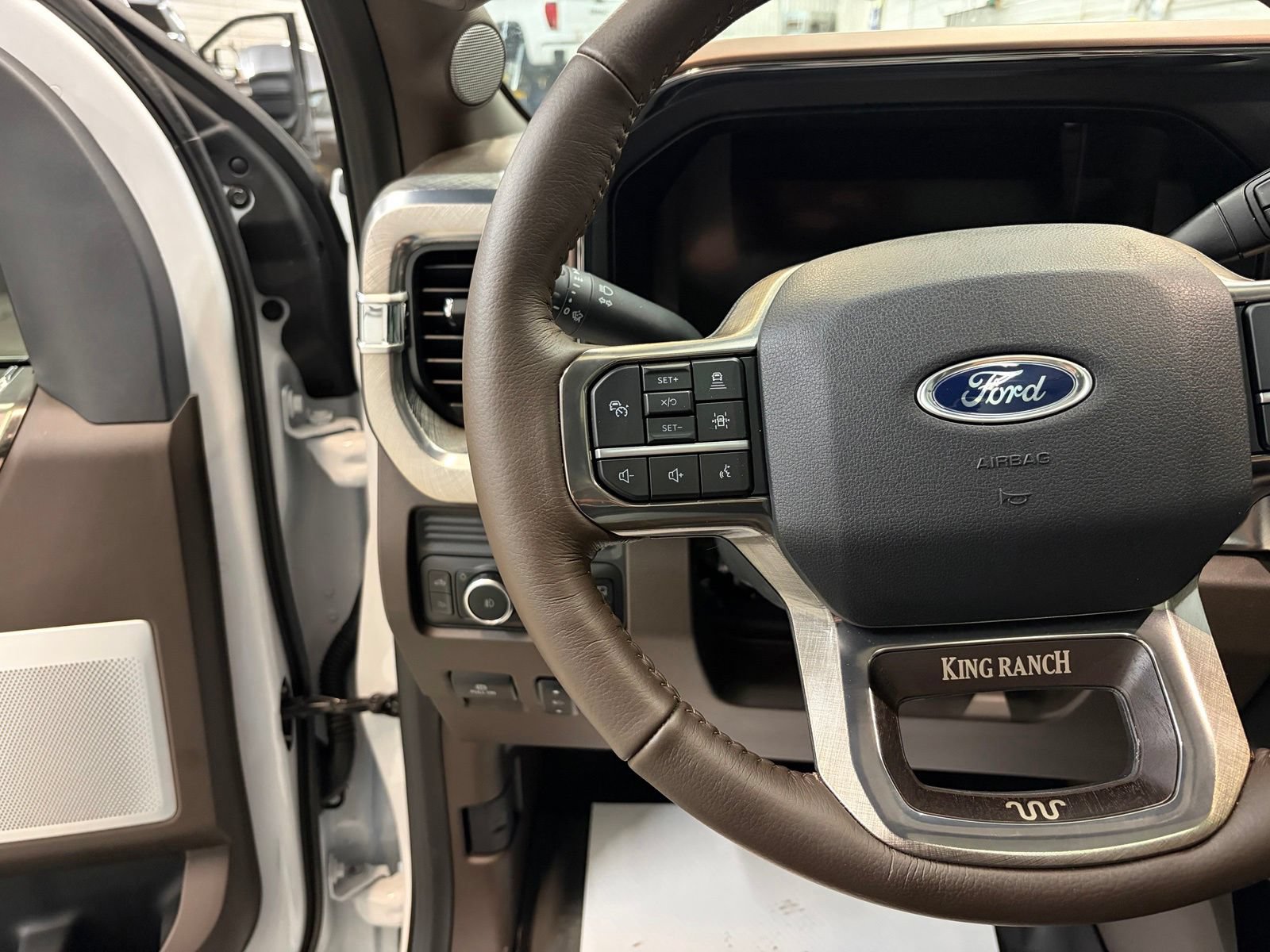 Used 2026 Ford F350 King Ranch w/ Chrome Package AWD/4WD image 12