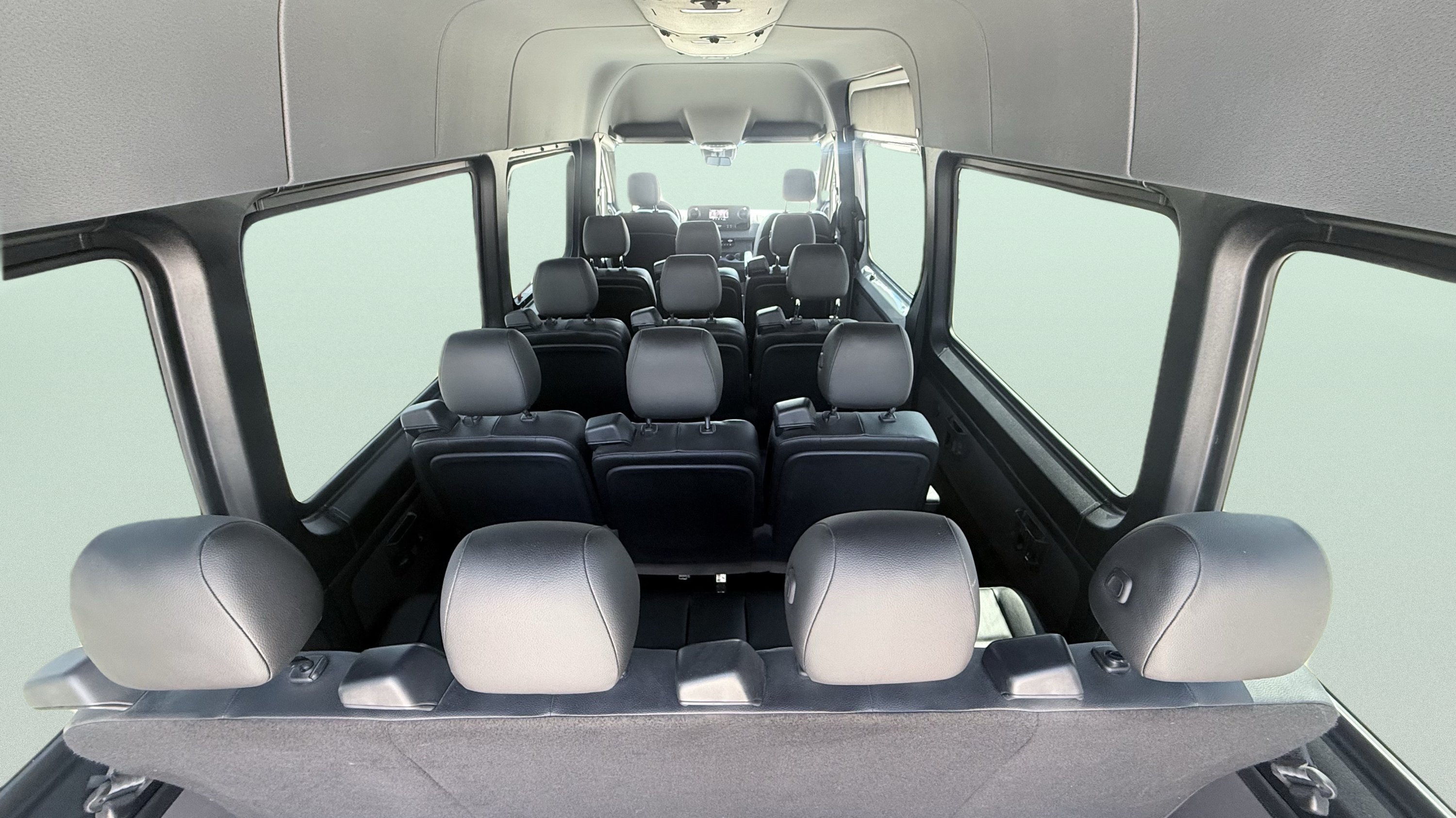Used 2024 Mercedes-Benz Sprinter 2500 image 14