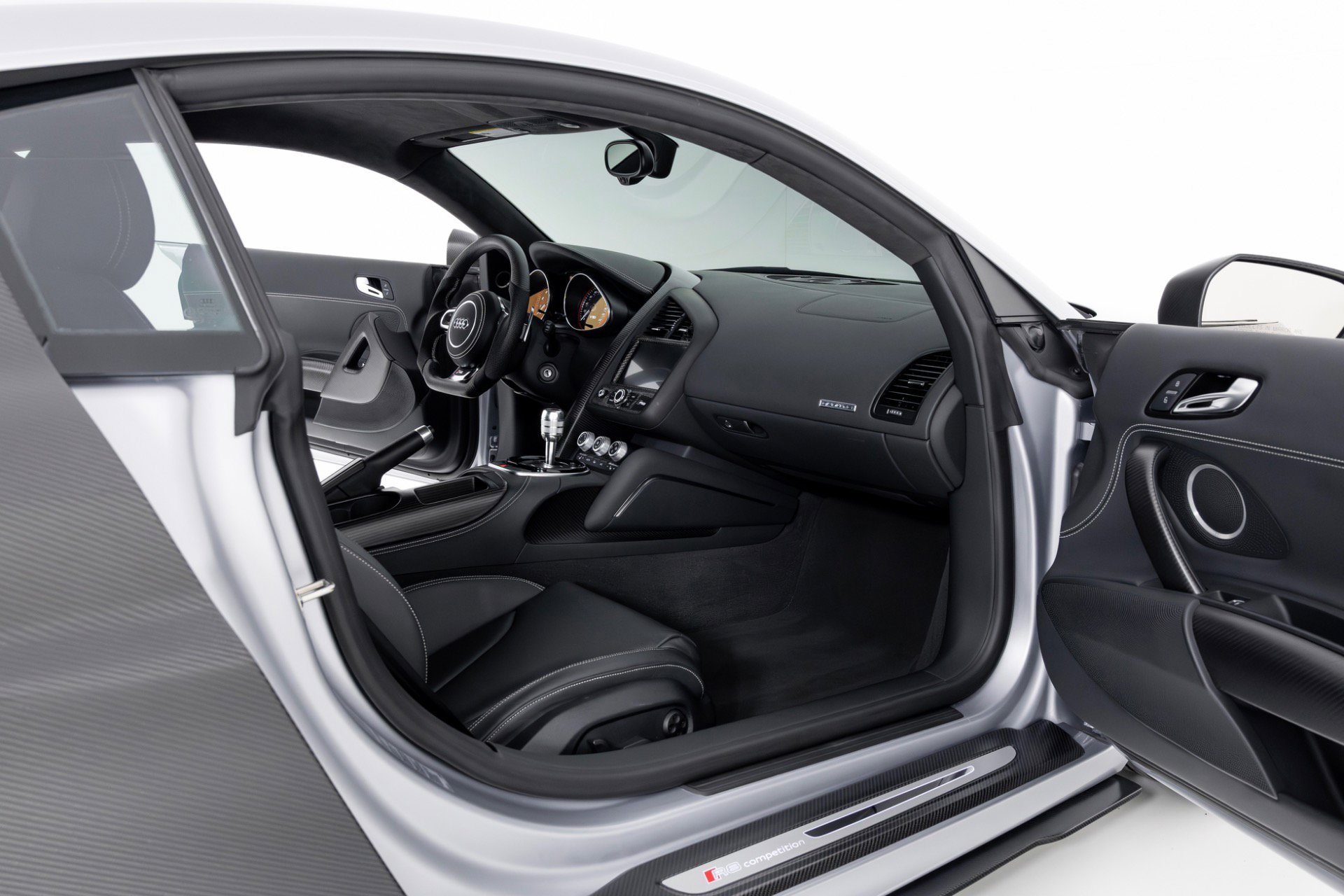 Used 2015 Audi R8 Competition image 33