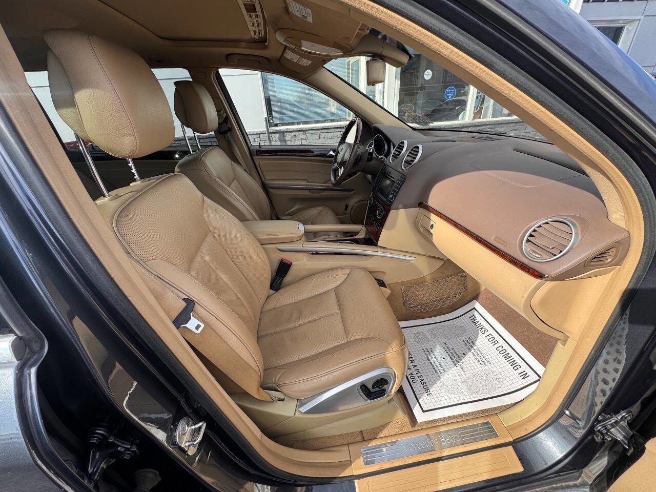 Used 2012 Mercedes-Benz GL 550 4MATIC image 13