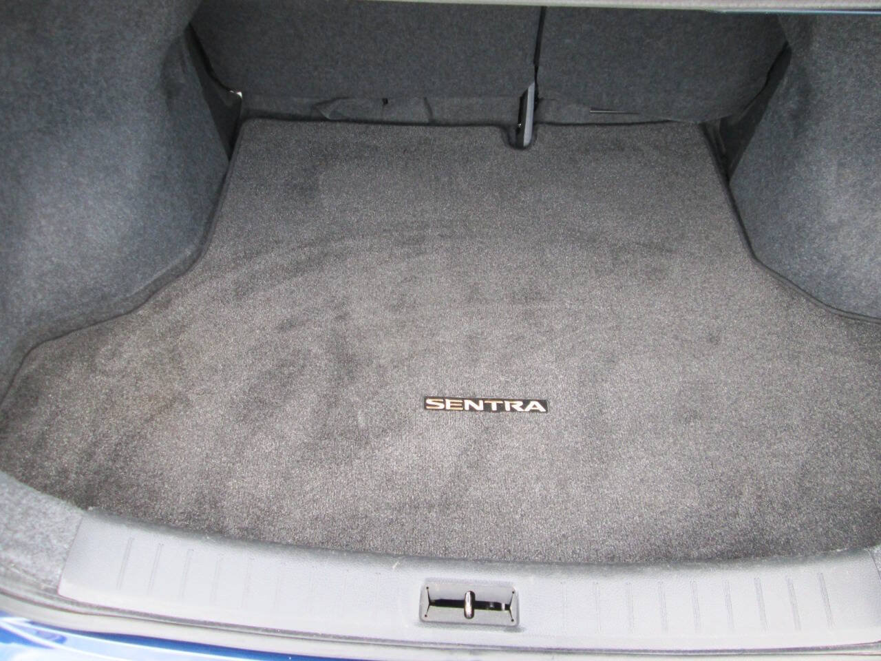 Used 2019 Nissan Sentra S FWD image 23