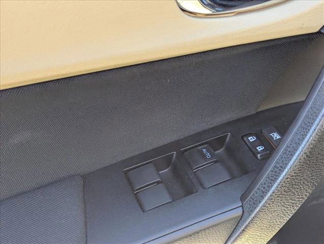 Used 2019 Toyota Corolla LE image 13