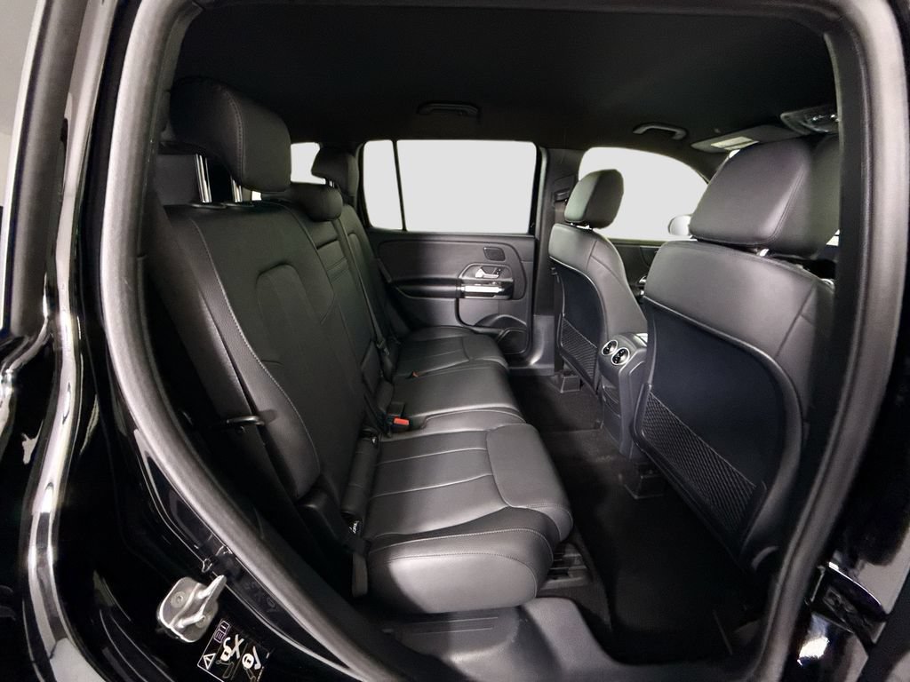 Certified 2025 Mercedes-Benz GLB 250 4MATIC image 23