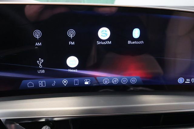 New 2026 Cadillac Lyriq V image 20