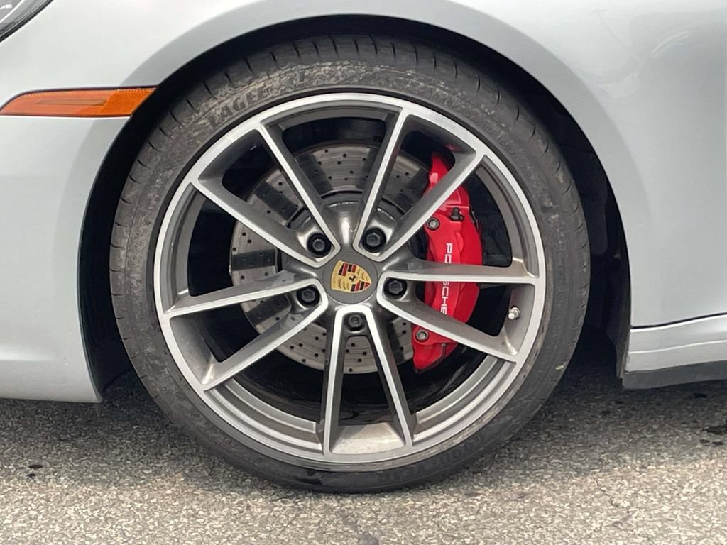 Used 2020 Porsche 911 Carrera S RWD image 8