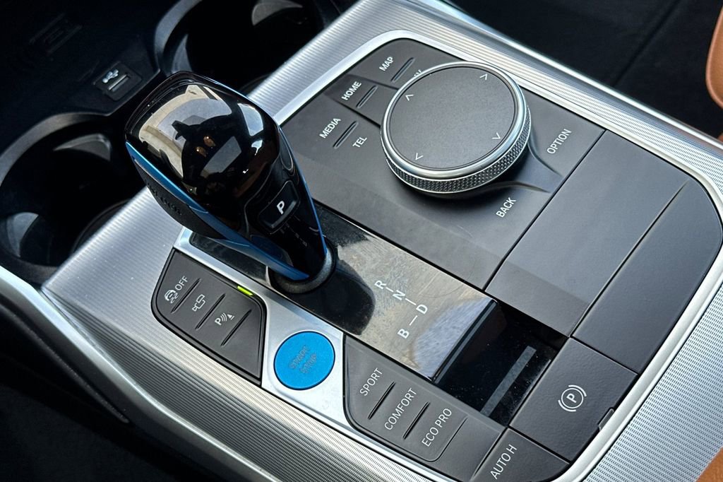 Used 2023 BMW i4 eDrive35 w/ Premium Package image 24