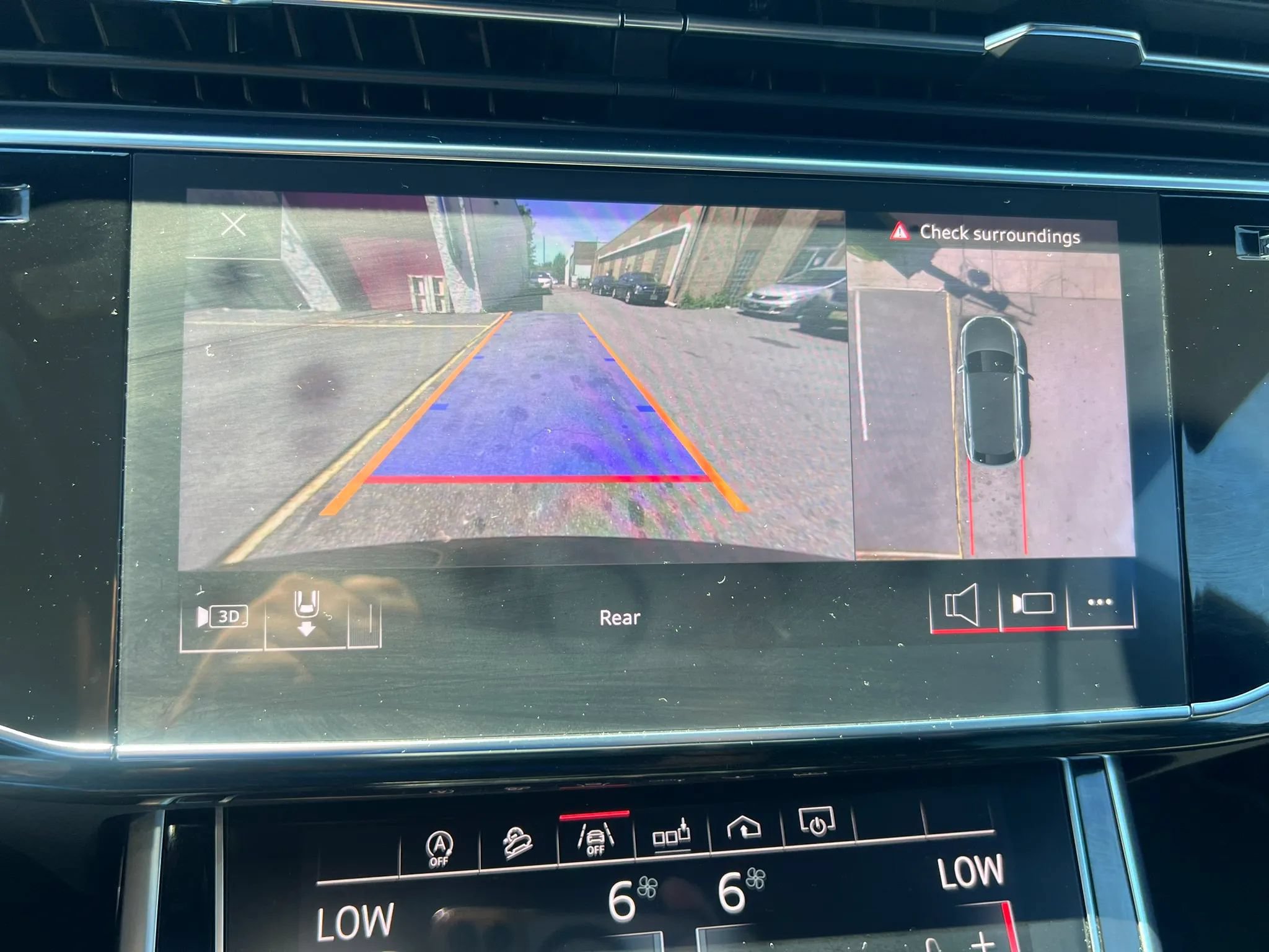 Used 2019 Audi Q8 Premium Plus AWD/4WD image 27