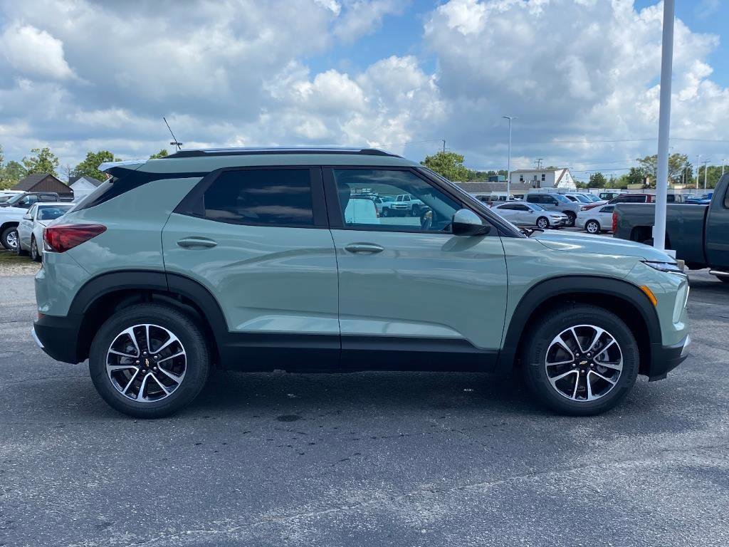 New 2026 Chevrolet TrailBlazer LT image 2