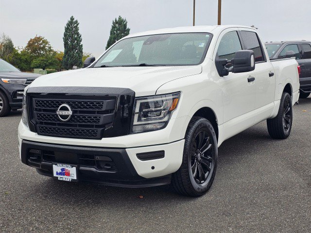 Certified 2023 Nissan Titan SV w/ SV Convenience Package AWD/4WD image 7