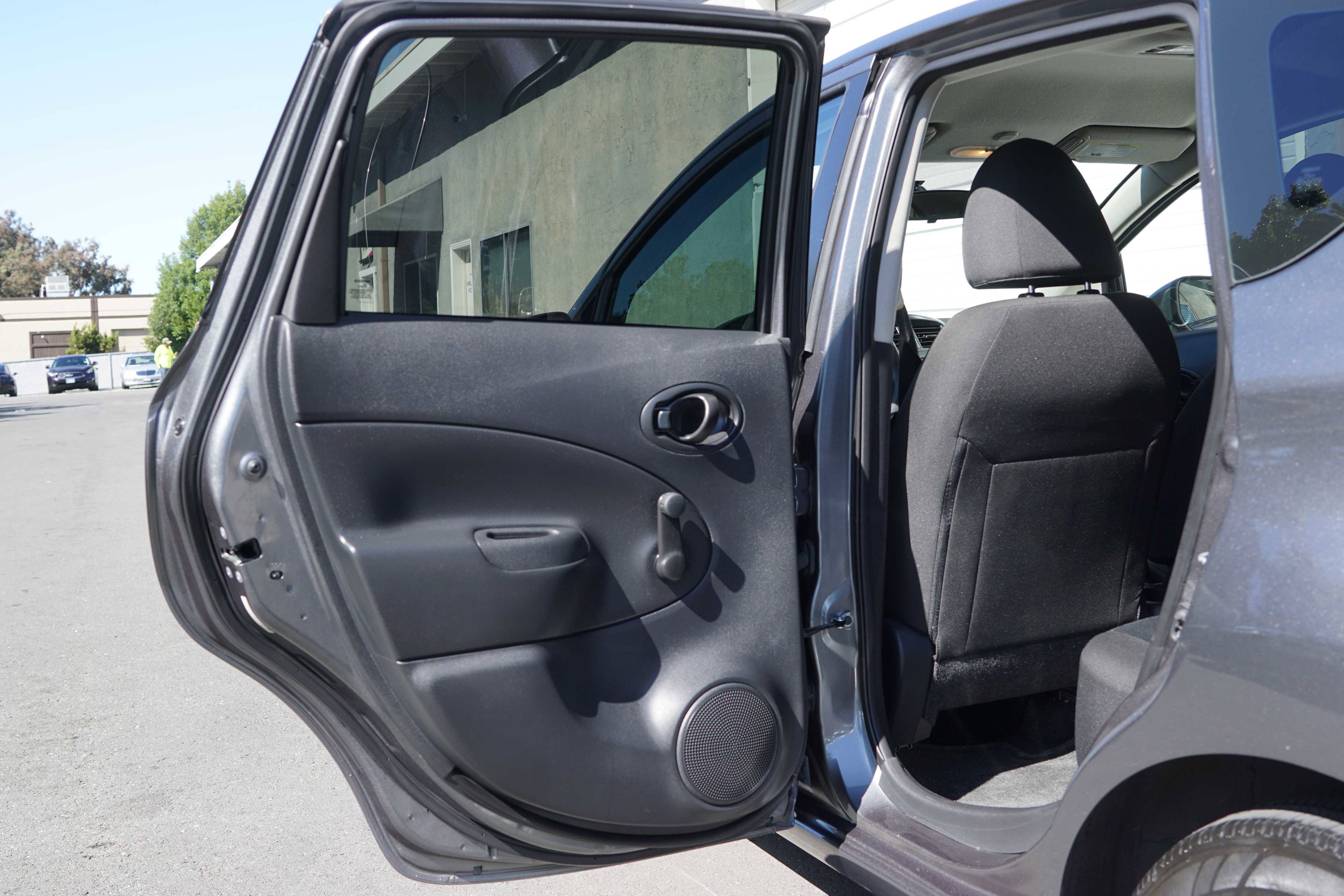 Used 2016 Nissan Versa Note S Plus FWD image 24