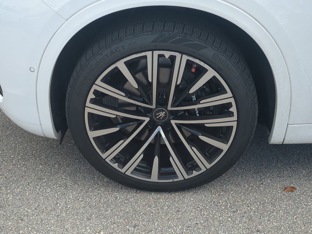 Used 2023 Maserati Grecale Modena AWD/4WD image 12