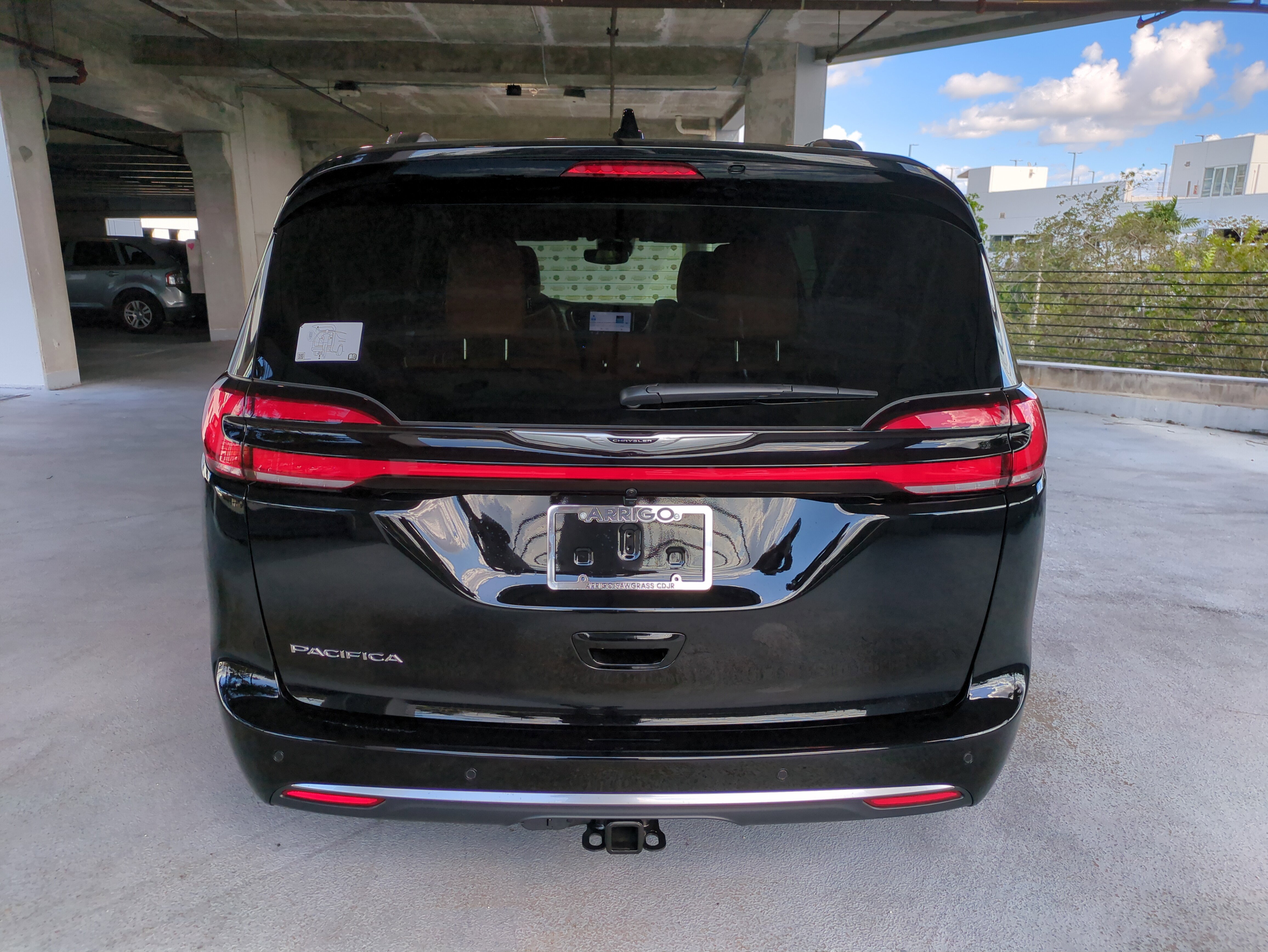 New 2026 Chrysler Pacifica Pinnacle w/ Trailer Tow Group image 6