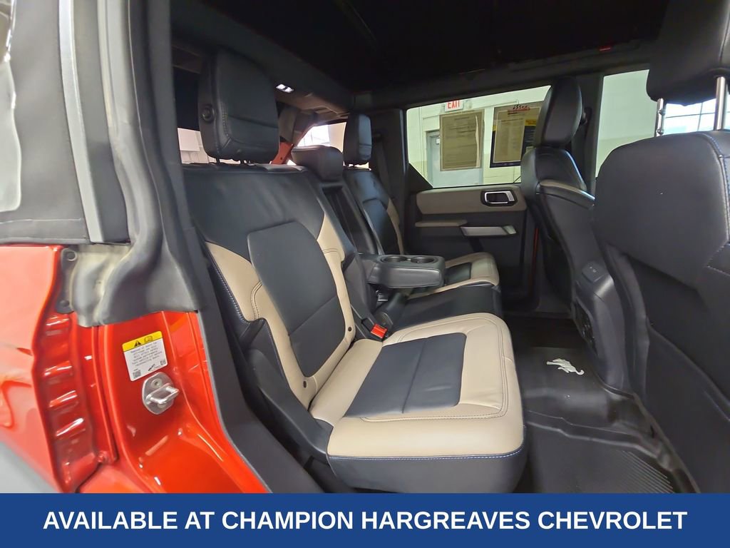 Used 2022 Ford Bronco Wildtrak image 36