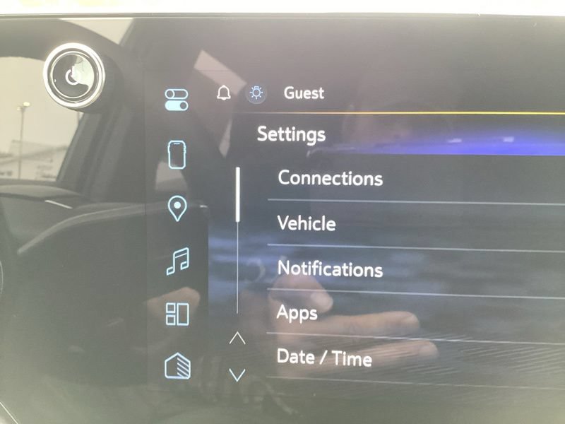 New 2027 Chevrolet Equinox LT w/ Convenience Package II AWD/4WD image 41