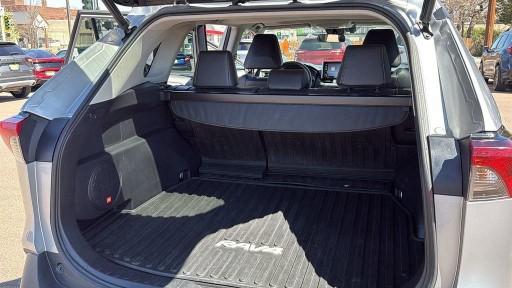 Used 2020 Toyota RAV4 XLE Premium AWD/4WD image 11