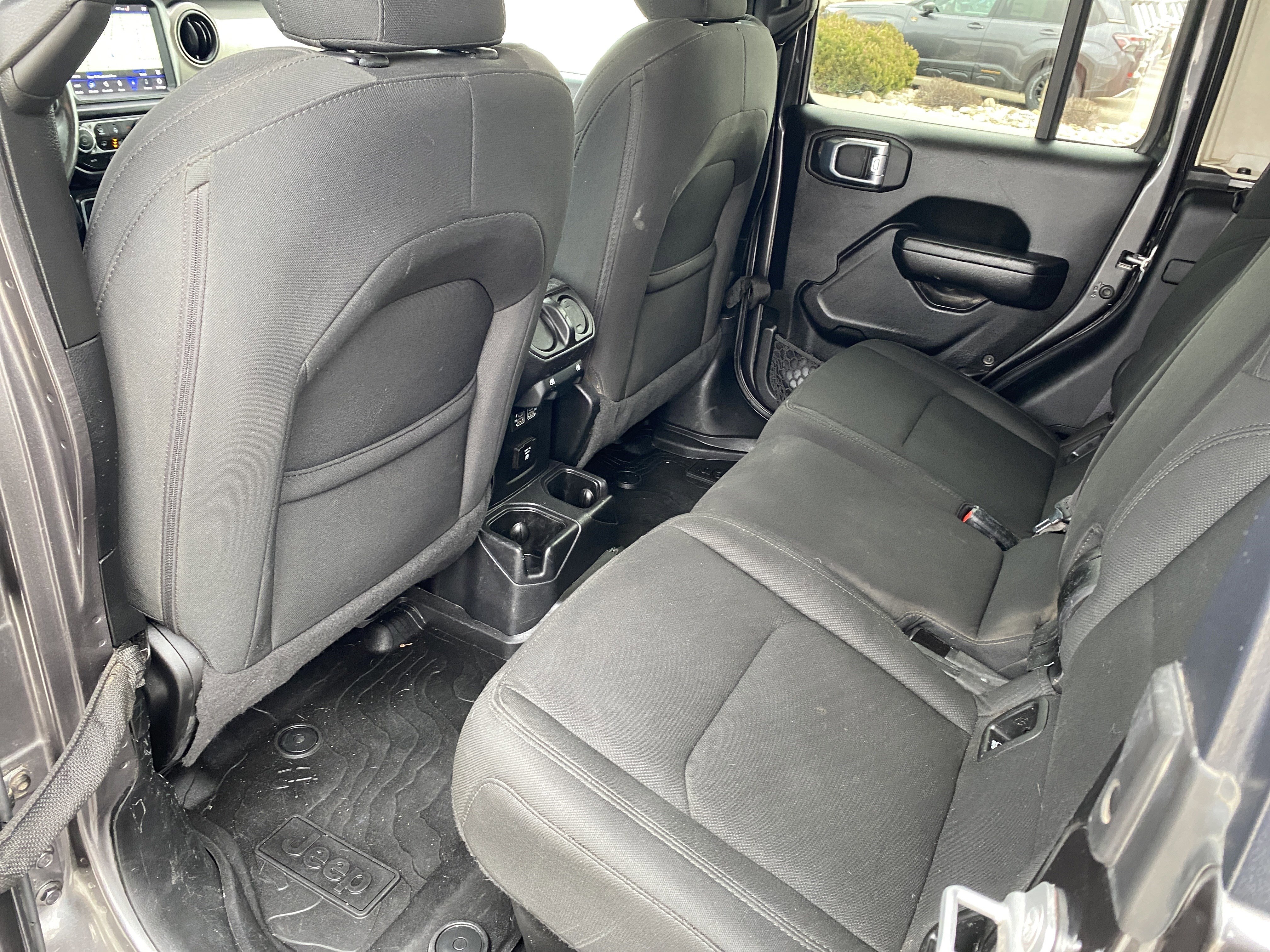 Used 2021 Jeep Gladiator Willys image 19