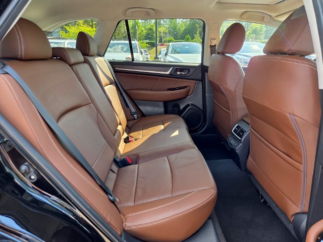 Used 2019 Subaru Outback 2.5i Touring w/ Popular Package #3A AWD/4WD image 21