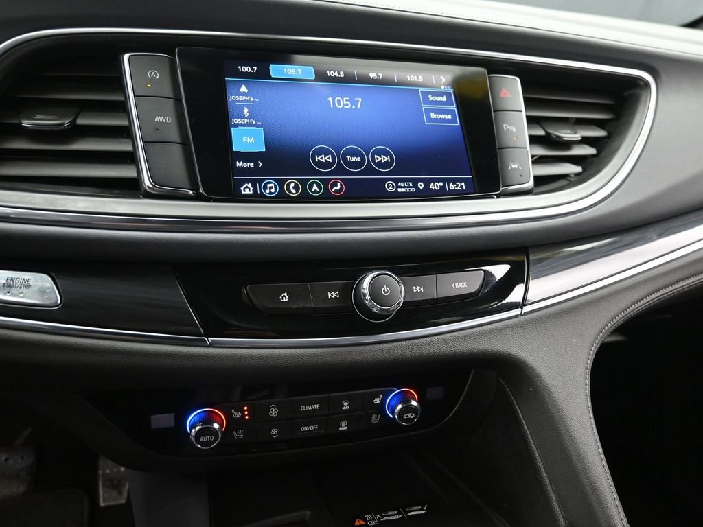 Used 2024 Buick Enclave Premium image 26