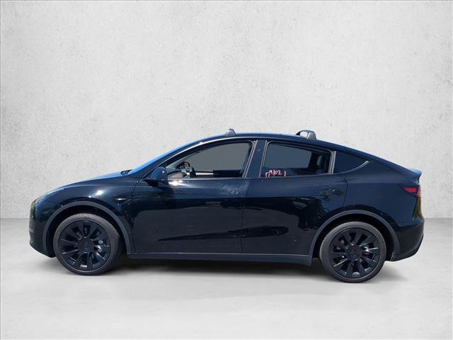 Used 2023 Tesla Model Y 2WD image 8