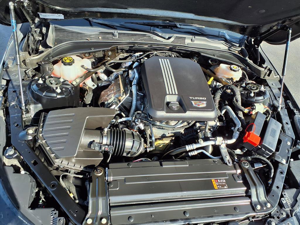 Used 2023 Cadillac CT4 Luxury w/ Sun And Sound Package image 33