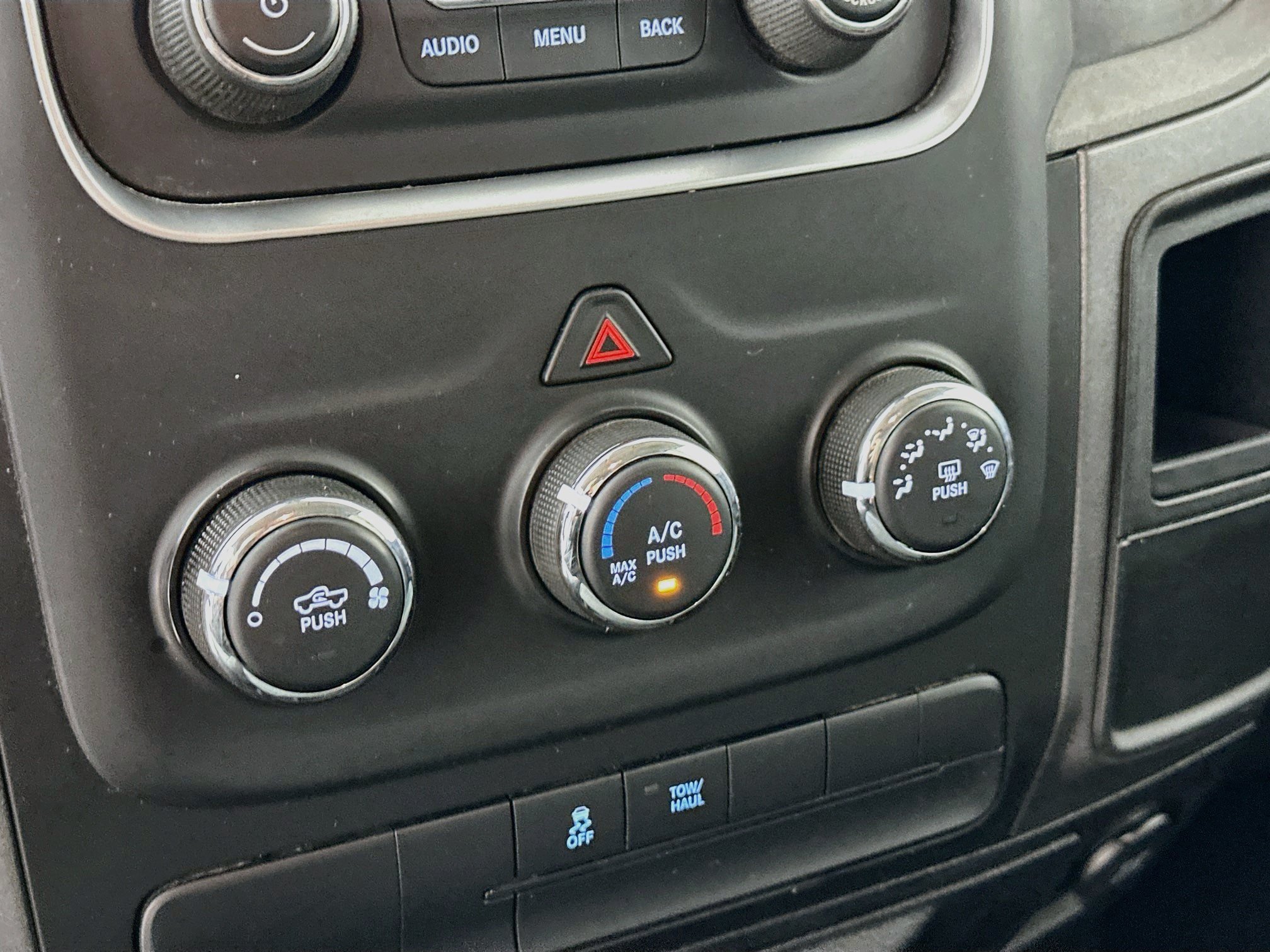 Used 2014 RAM 1500 Express AWD/4WD image 18