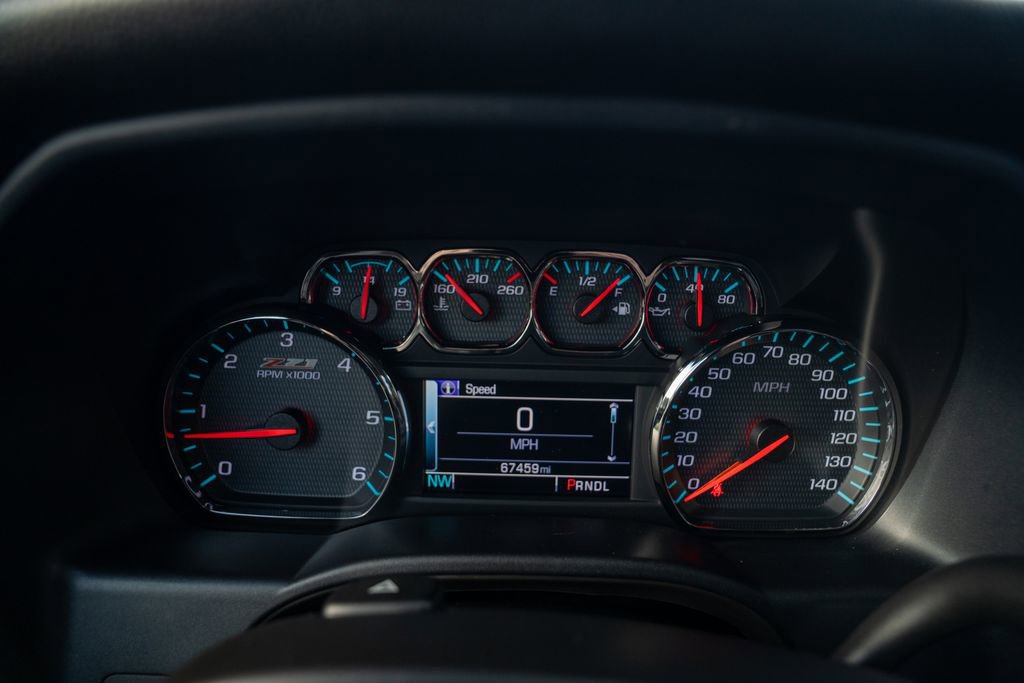 Used 2018 Chevrolet Silverado 1500 LT w/ All Star Edition image 22