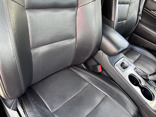 Used 2018 Jeep Grand Cherokee Overland AWD/4WD image 29
