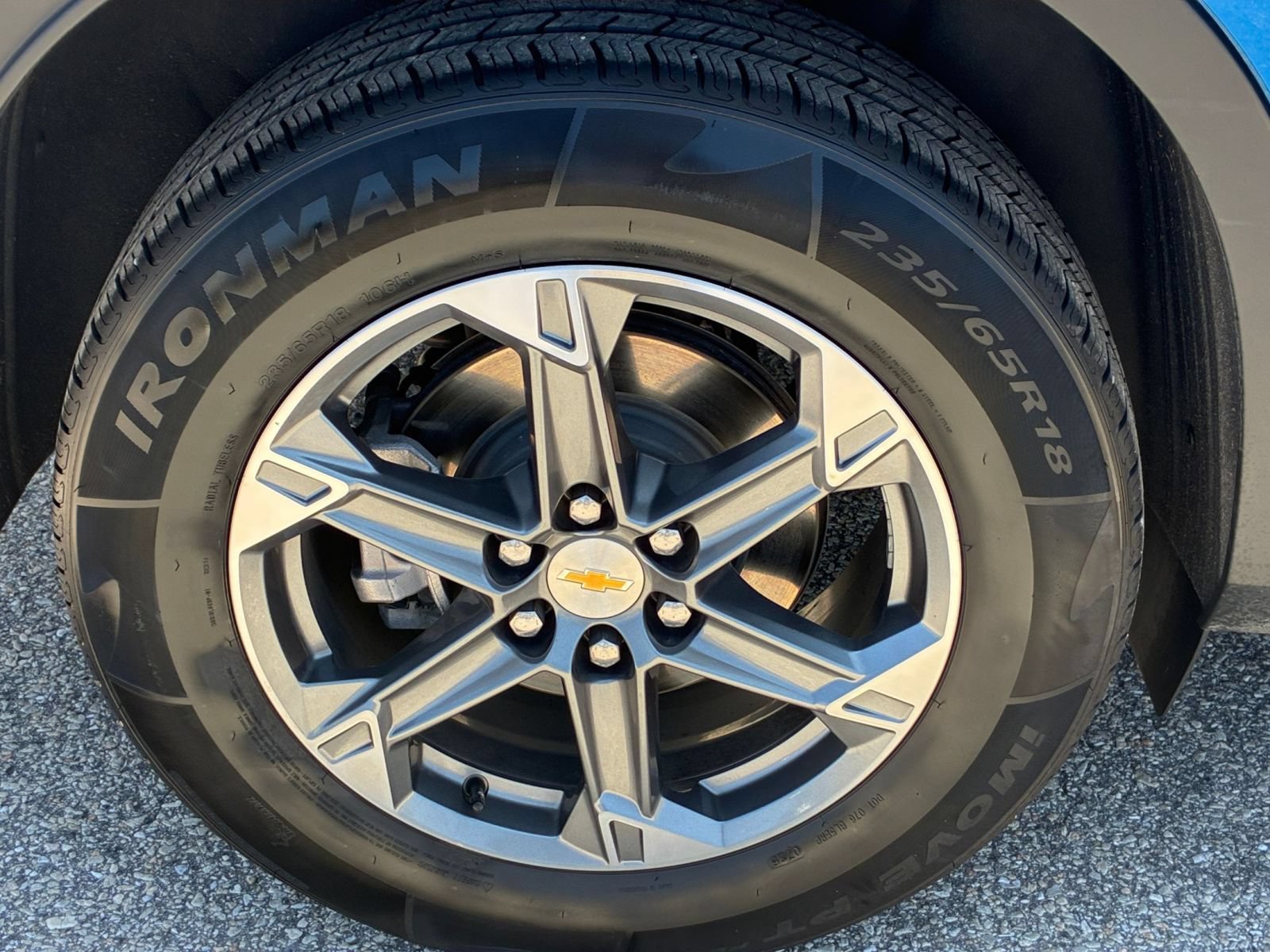 Used 2025 Chevrolet Blazer LT FWD image 24